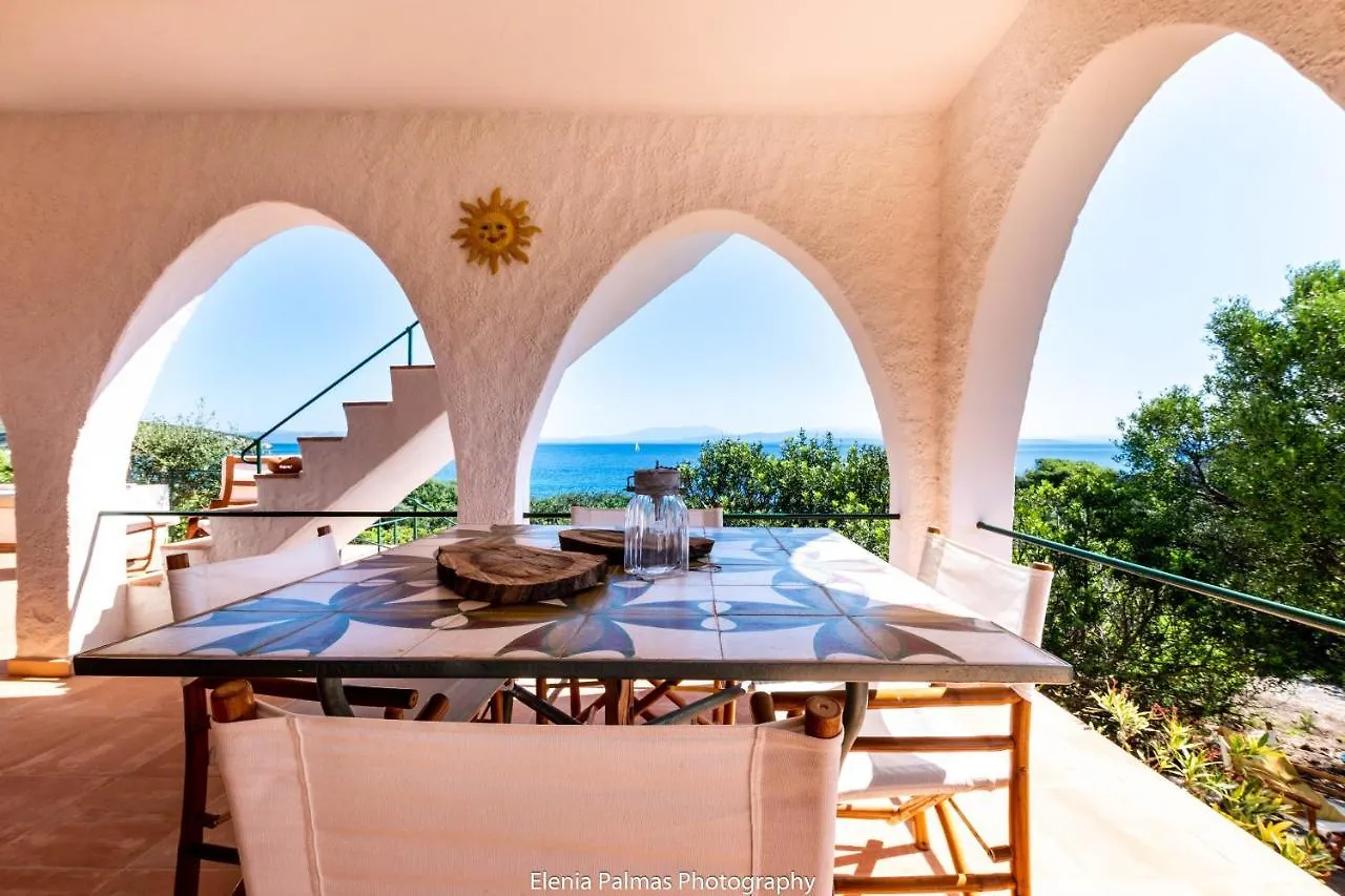 Su Mari Su Entu Isola Di Sant'Antioco Villa Con Accesso Diretto Al Mare 0*,  Italy