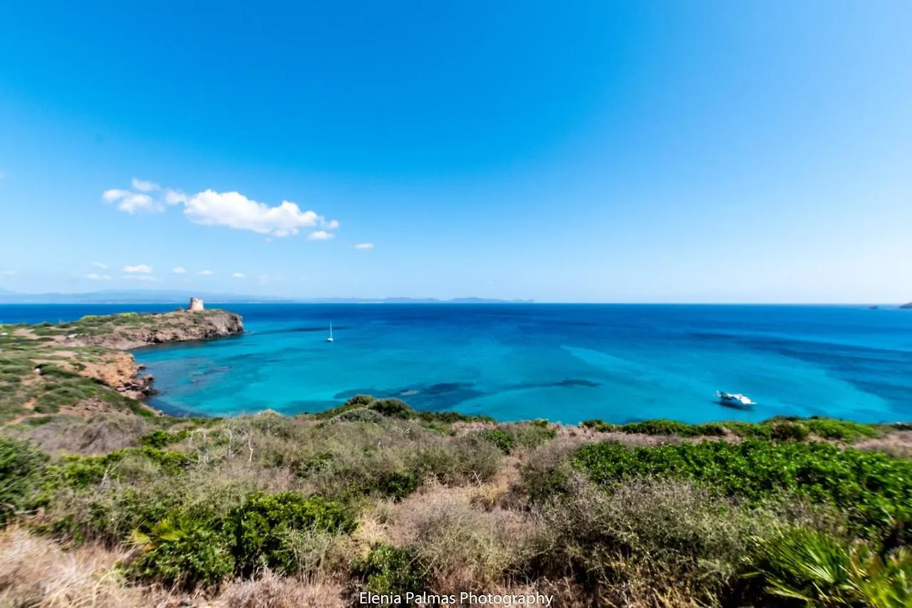 Su Mari Su Entu Isola Di Sant'Antioco Villa Con Accesso Diretto Al Mare