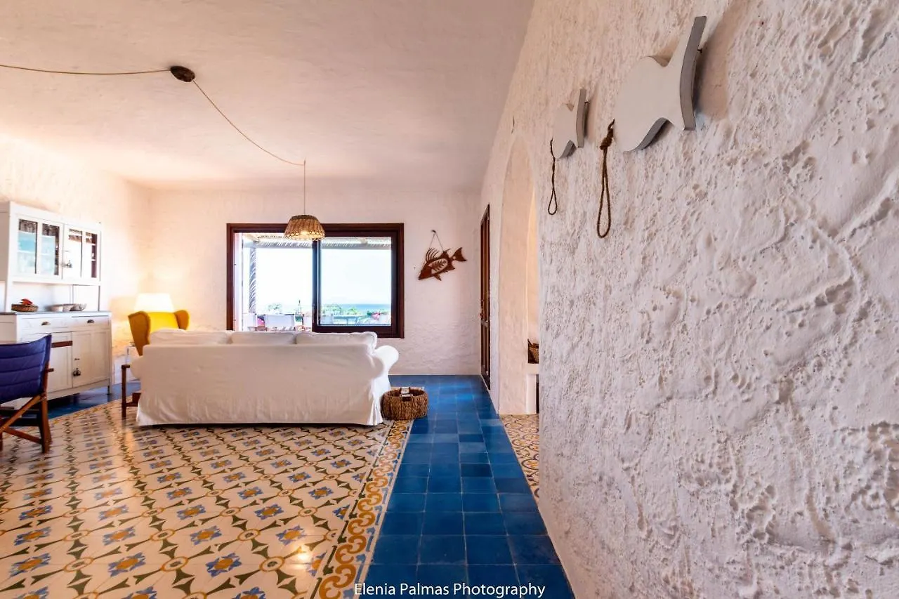 Su Mari Su Entu Isola Di Sant'Antioco Villa Con Accesso Diretto Al Mare
