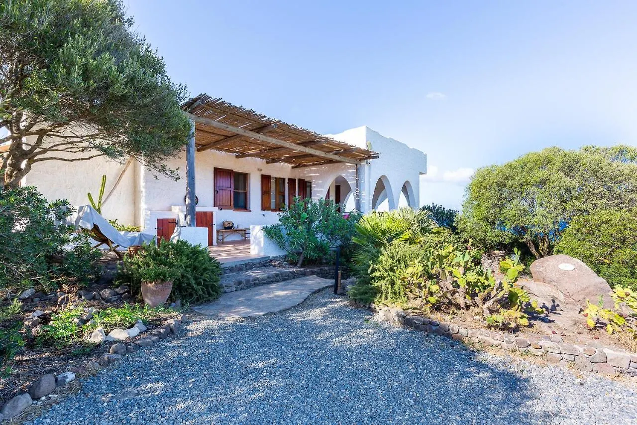 Su Mari Su Entu Isola Di Sant'Antioco Villa Con Accesso Diretto Al Mare 0*,  Italy