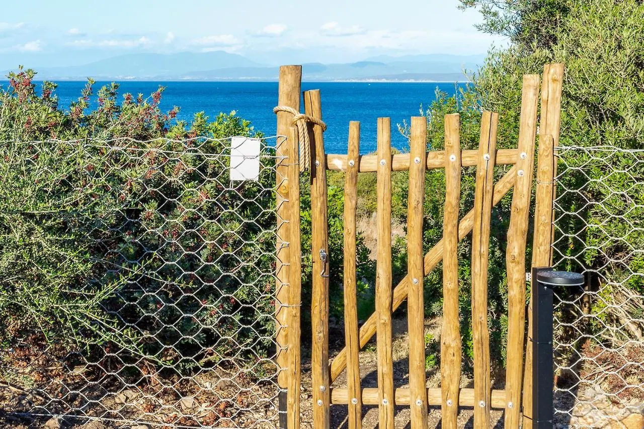 Su Mari Su Entu Isola Di Sant'Antioco Villa Con Accesso Diretto Al Mare
