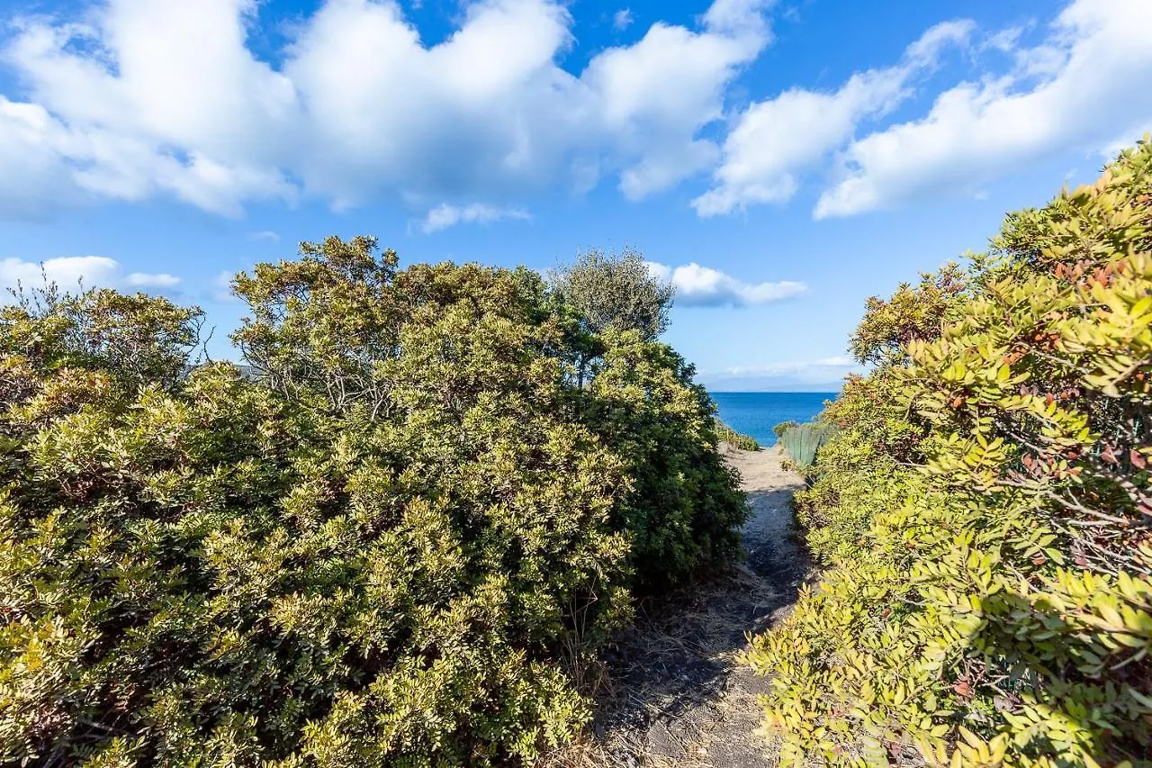 Su Mari Su Entu Isola Di Sant'Antioco Villa Con Accesso Diretto Al Mare